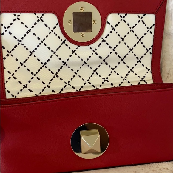 KATE SPADE Red Saffiano Leather Clutch - Picture 3 of 4